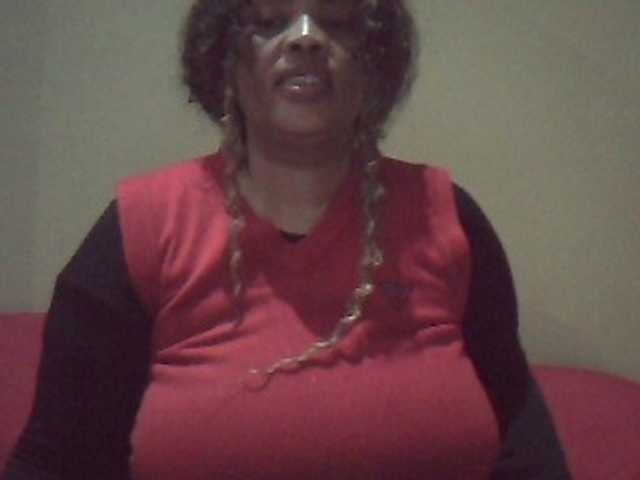 MyDDBOOBIES live cam