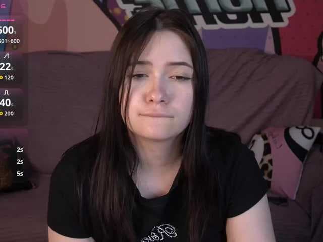 SecretKiraa live cam