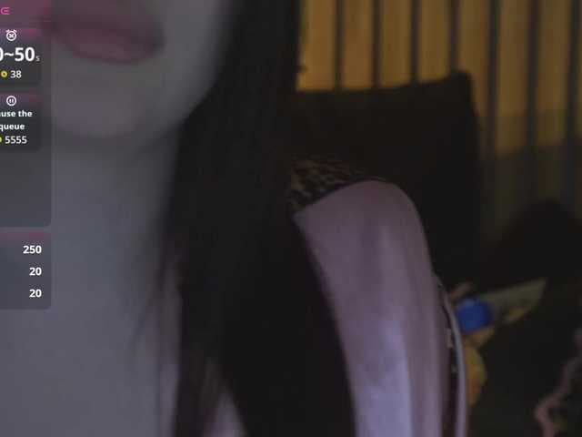 SecretKiraa live cam