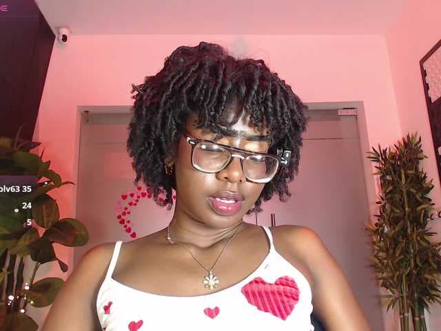 MelodyBlazze live cam