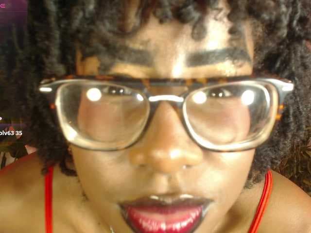 MelodyBlazze live cam