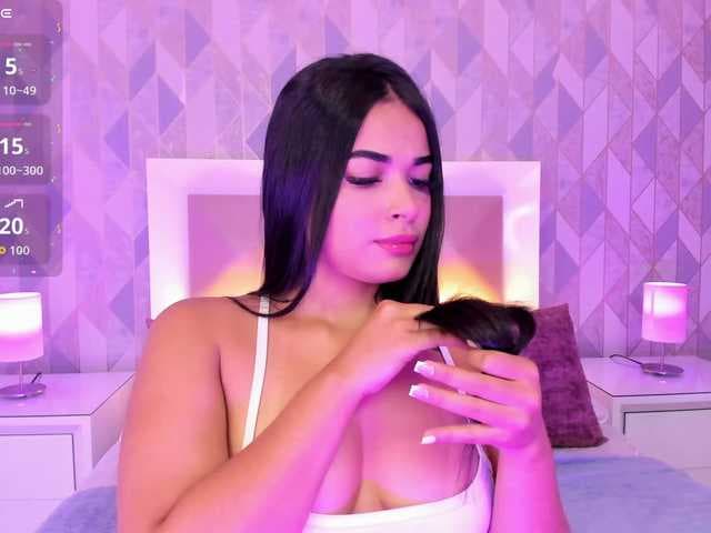 KattyAdams live cam