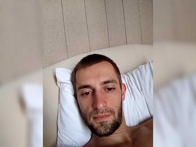 Omg77 live cam on BongaCams