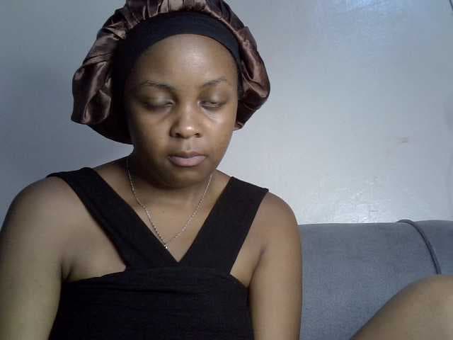 zyrac live cam on BongaCams