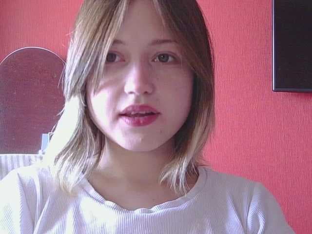 BelovedMary live cam