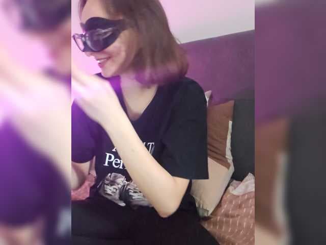 CrazyPrincess live cam