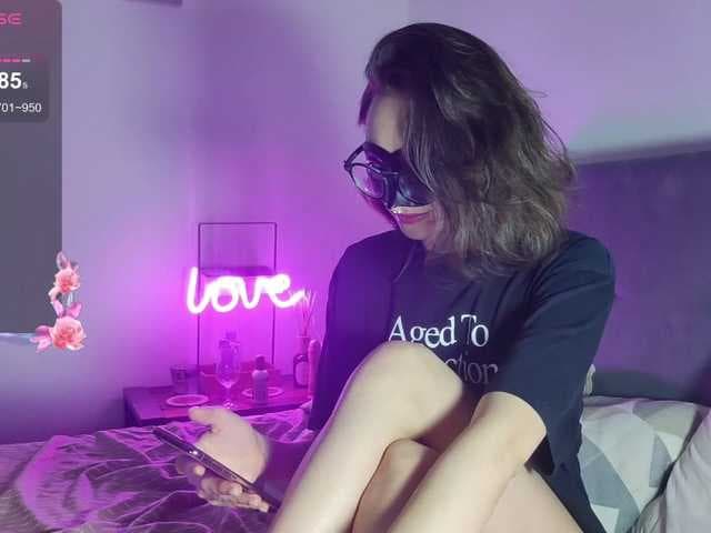 CrazyPrincess live cam
