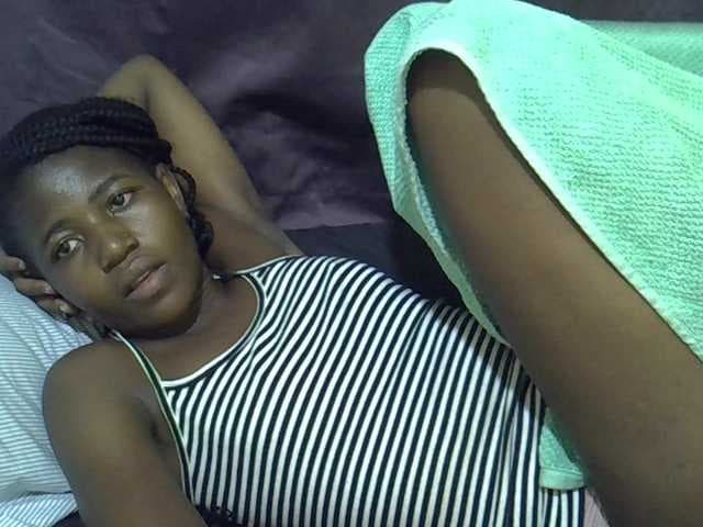sweet-tatiana live cam