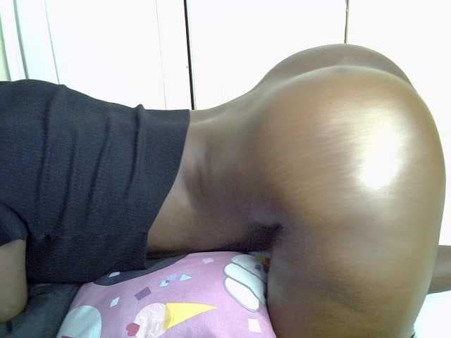 desirdoll23 live cam