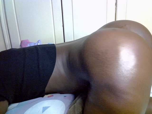 desirdoll23 live cam