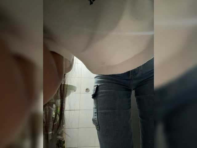 Bella-152 live cam