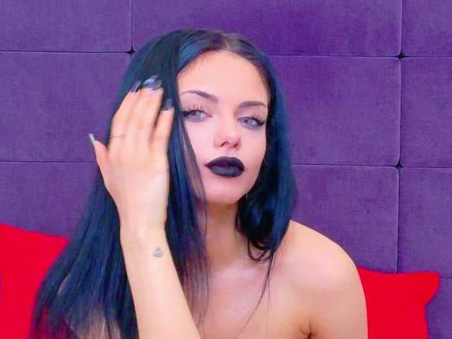 NataliaCroft live cam