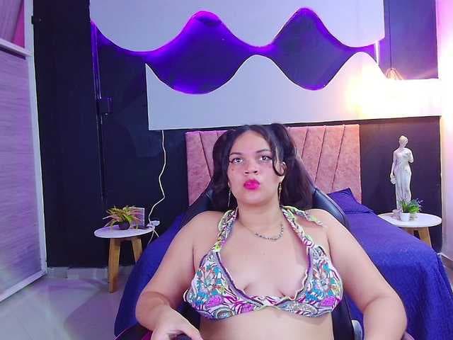 scarlett--joness live cam