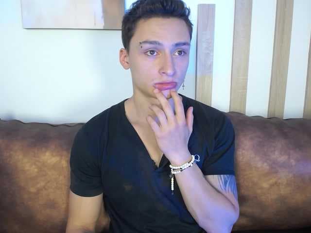 DiegoxJones live cam
