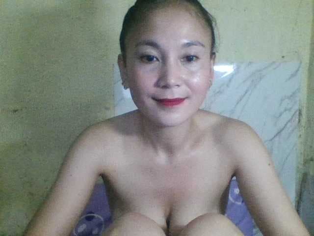 Stephanie215 live cam