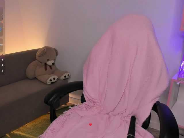 rosieroberts live cam