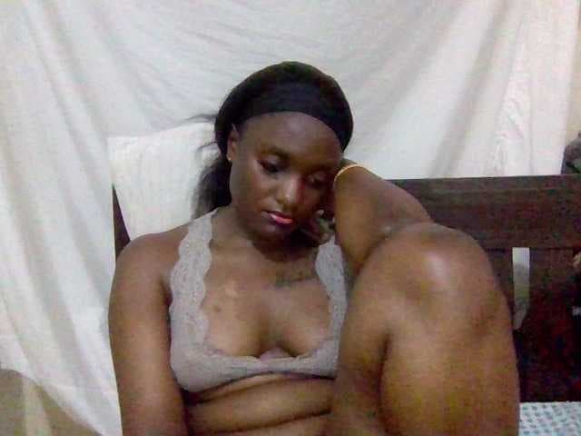 SweetKimmie live cam