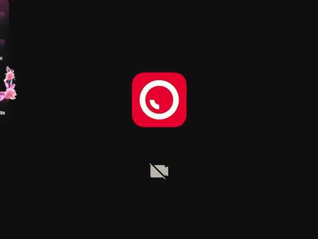 ChloeMoreti live cam