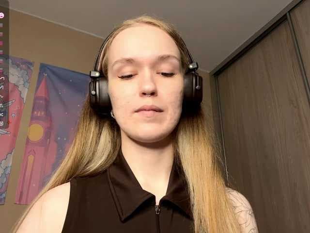 JeaneMckaskle live cam