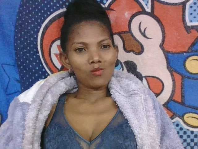 Lyah7a live cam