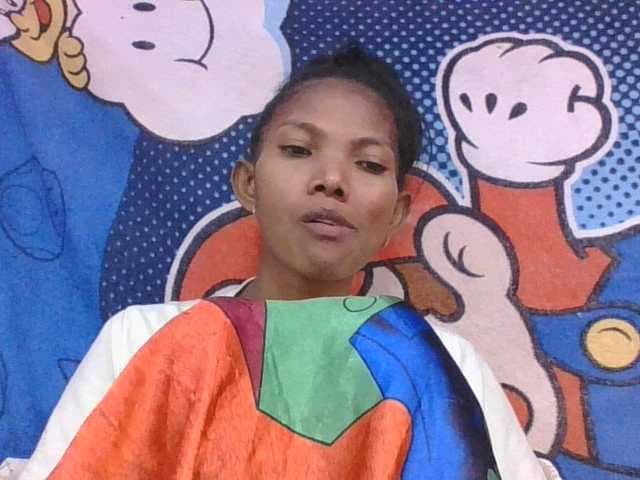 Lyah7a live cam