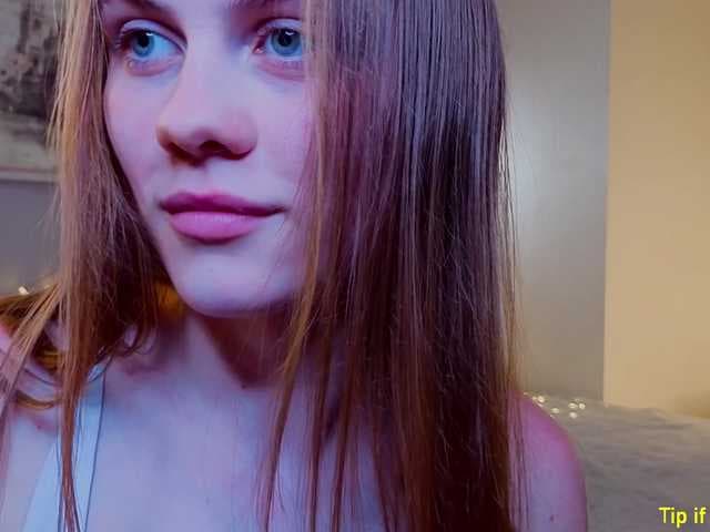 CrystalDiva live cam