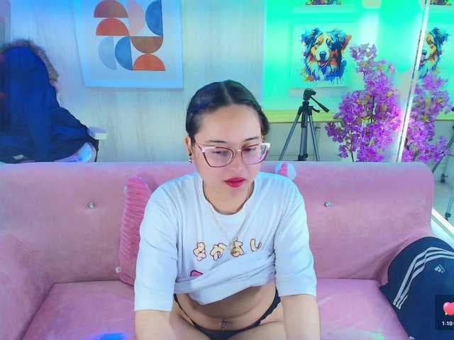 Shady-bug live cam on BongaCams