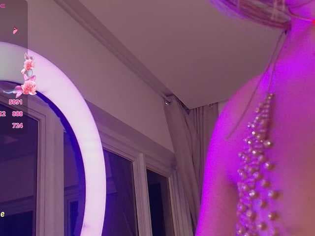 StacyTylerr live cam
