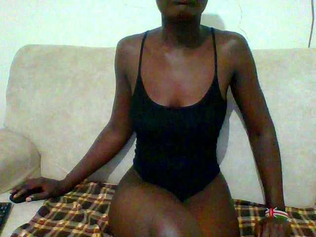 Bella-22 live cam
