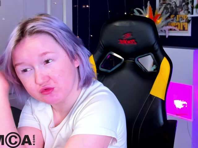 MiaFerd live cam