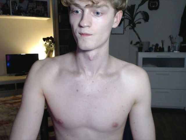 DanielYumm live cam