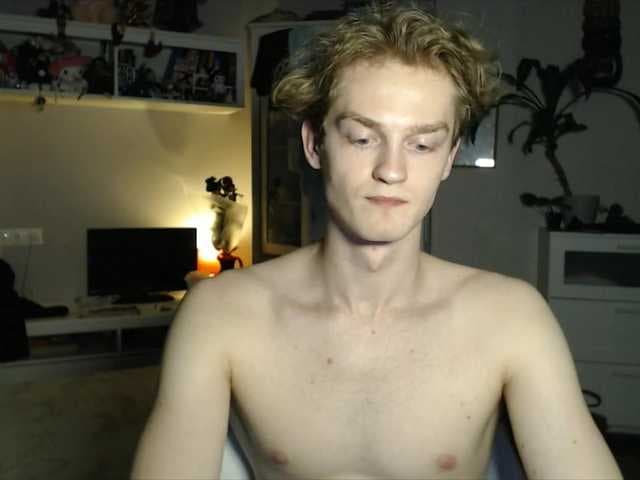 DanielYumm live cam