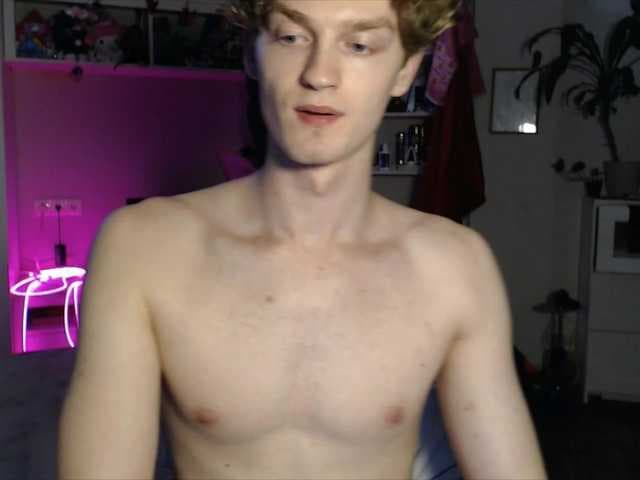DanielYumm live cam