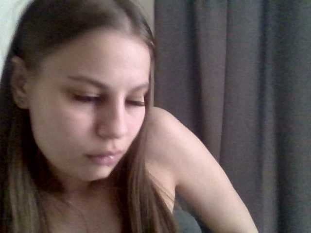Bil-bela live cam on BongaCams