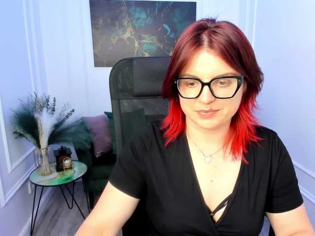 AmeliaDateri live cam