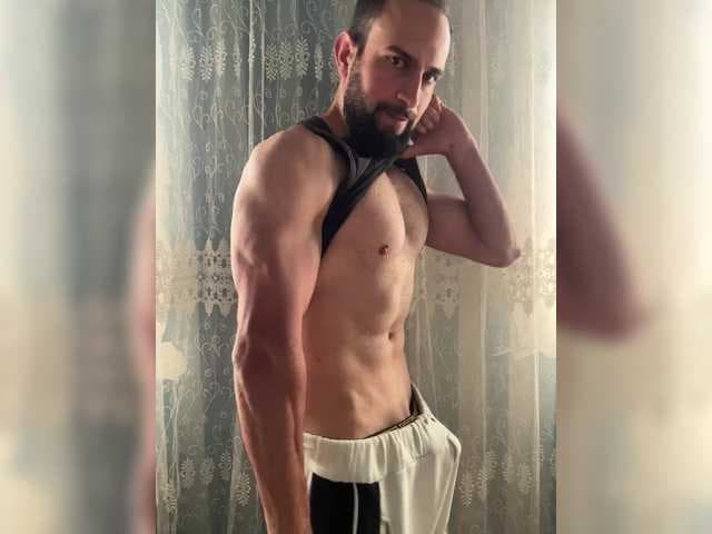 ALEX672 live cam