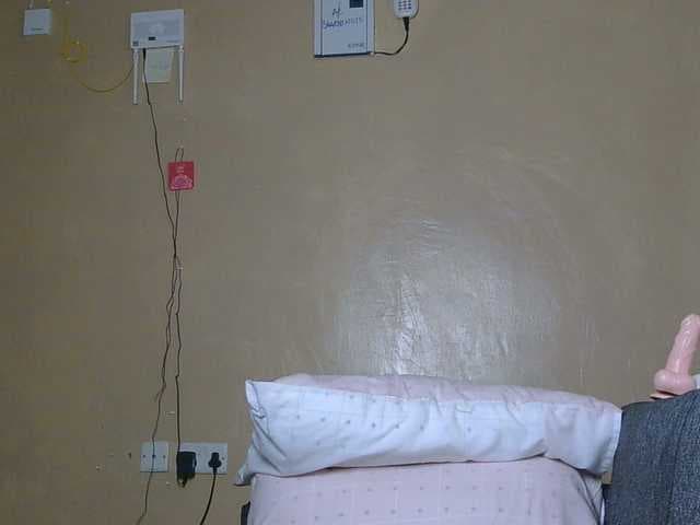 cutieglo live cam