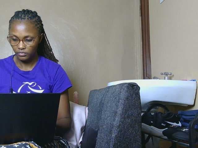 cutieglo live cam