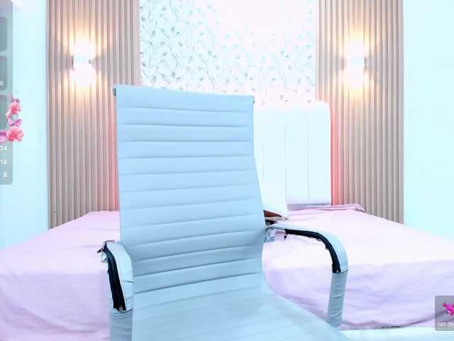 allyson-nahid live cam