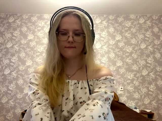 LaceyCockrell live cam on BongaCams