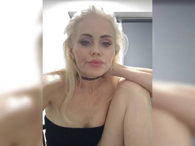 Mazalane live cam