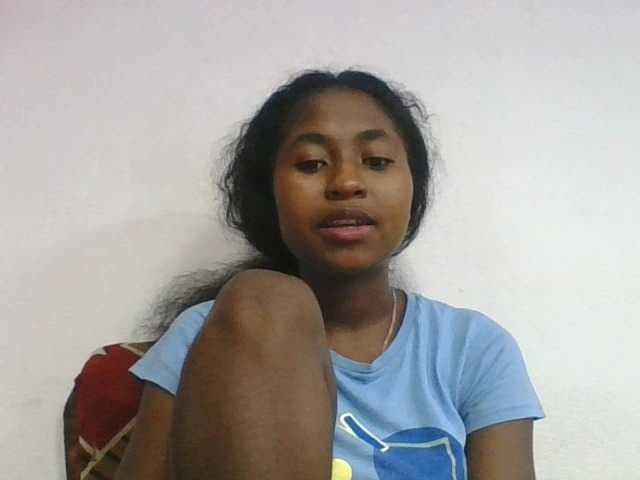 Marinah1a live cam