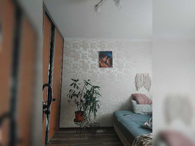 White00Pearl live cam