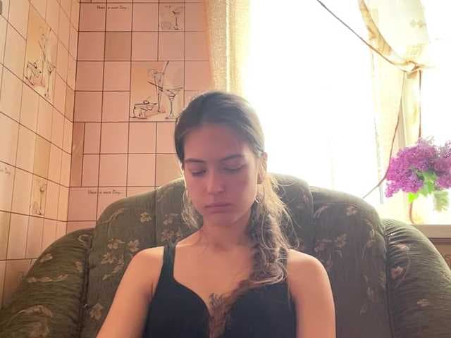 RonnaWillow live cam