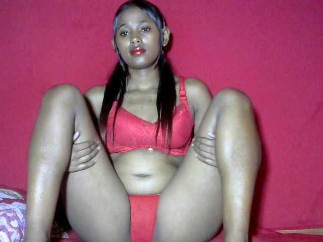 AMICKA live cam