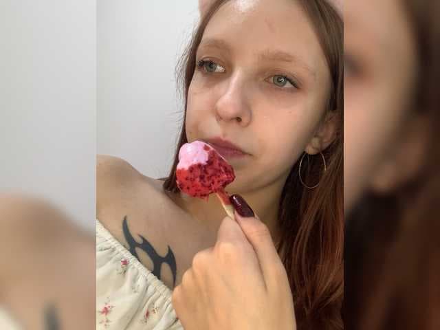 angelina20070 live cam