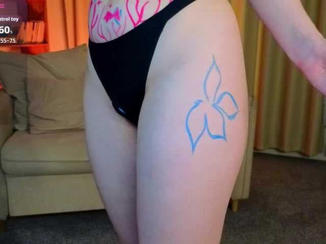 StaceyyJones live cam