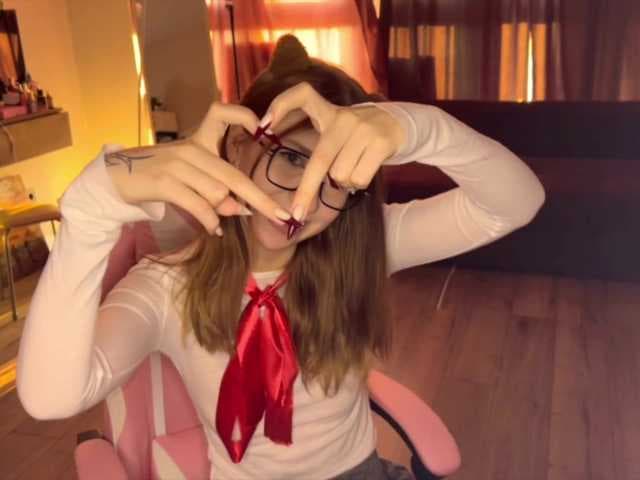 TastyVinni live cam