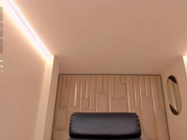 MiaSilvaX live cam