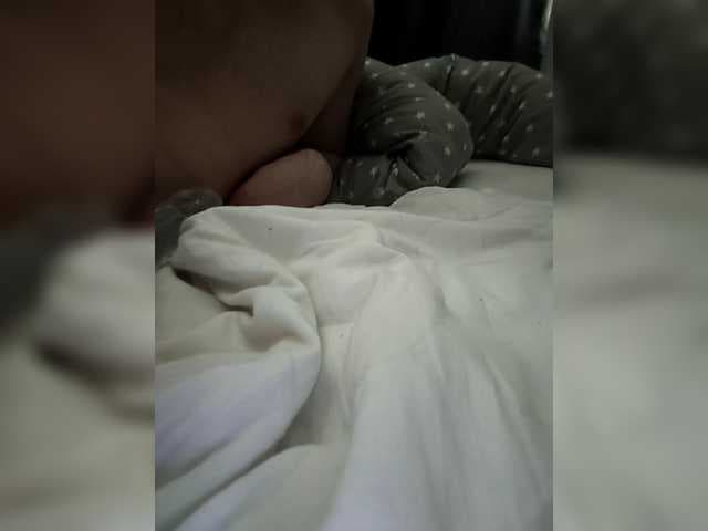 Nanabananaaa live cam